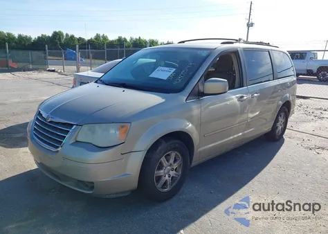 2008 Chrysler Town & Country Touring из США, поврежденный, VIN 2A8HR54P48R690617